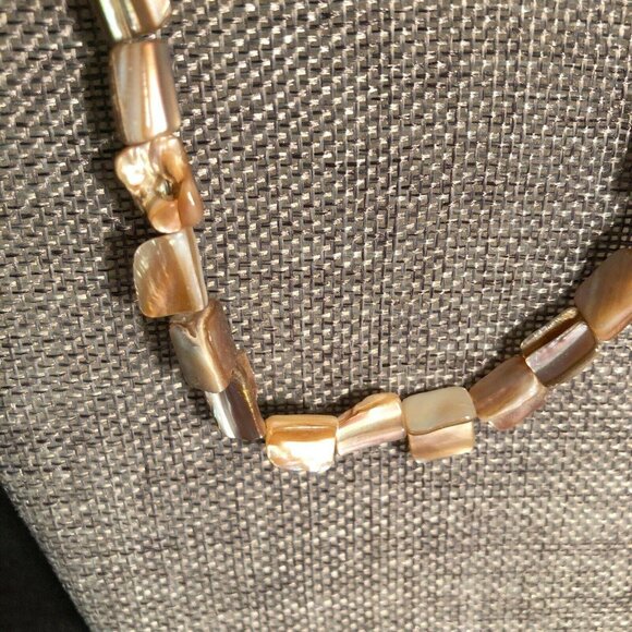 Abalone 18 inch Necklace and 9 inch Bracelet Silvertone Jewelry Set - Picture 3 of 6